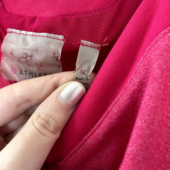 Athleta hot pink racerback tank top workout built in bra women's M barbiecore - Picture 4 of 8